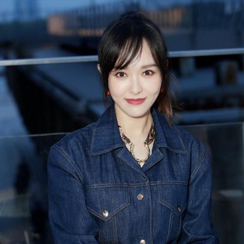 (糖糖小镇游戏大全)探秘糖糖小镇：无尽爱心传递的温暖故事与甜蜜梦想